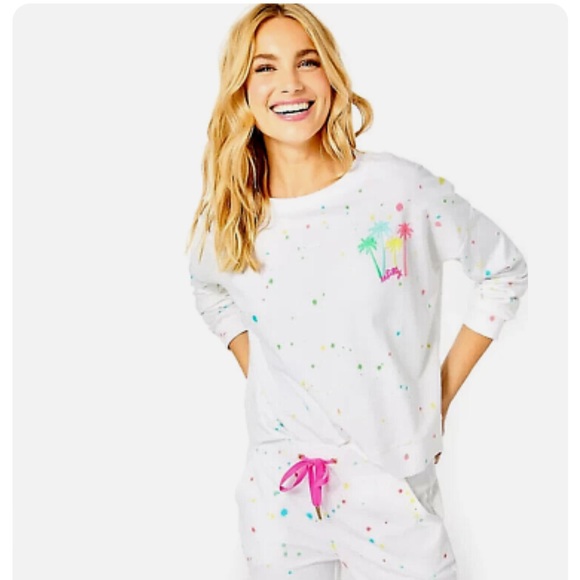 Lilly Pulitzer Tops - NWT Lilly Pulitzer sweatshirt.
